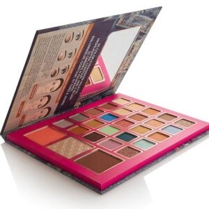 Eye and Face Palette 🎨 😍 90s Glam Book + Free Brush!
